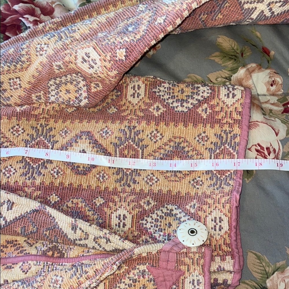 Vintage Patterned Jacket - image 5